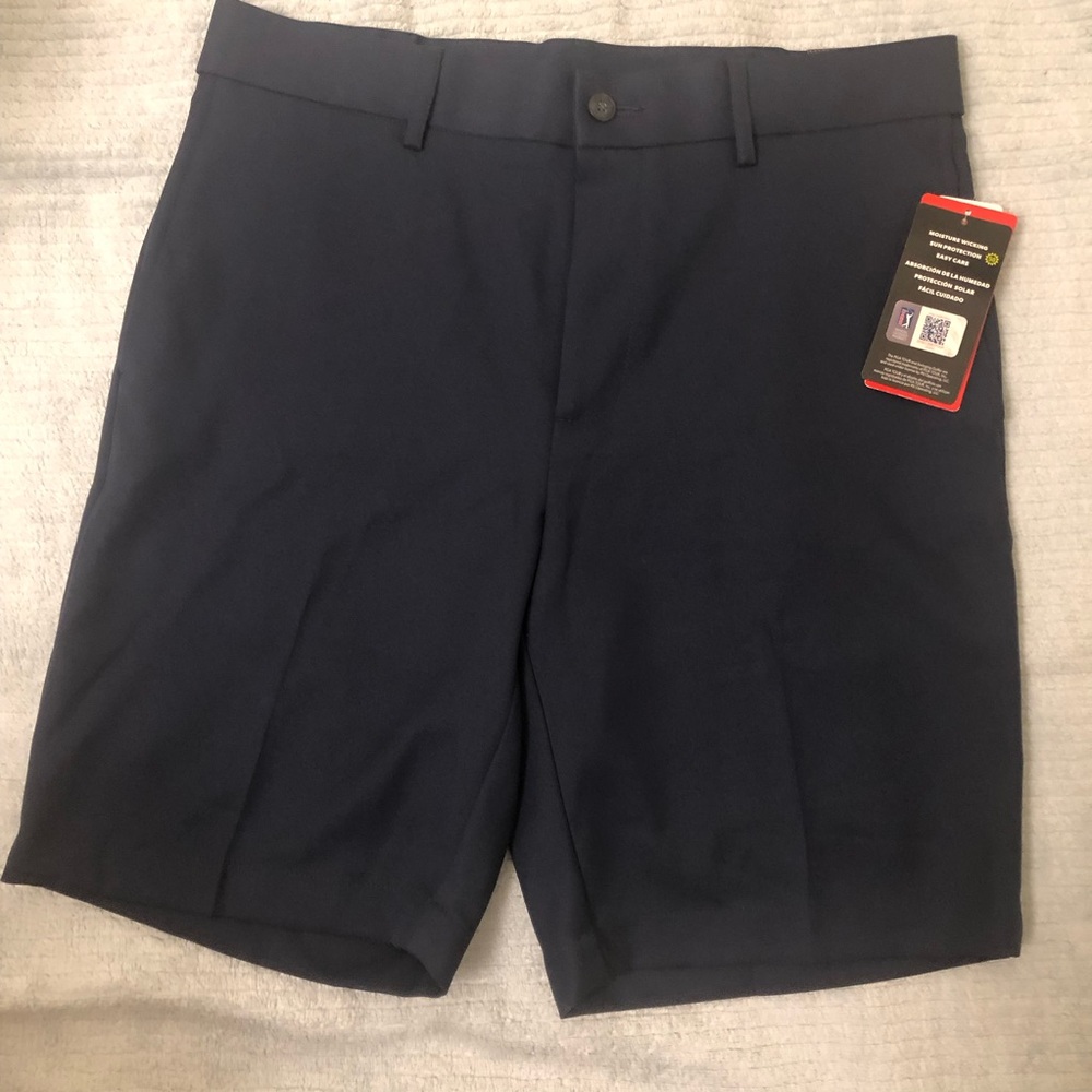 NWT PGA Tour Men's Dark Blue Flat Front Shorts expandable waistband Size 32
